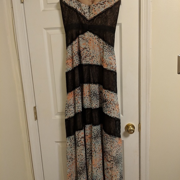 bcbg print and lace blocked strapless dress - Picture 2 of 6